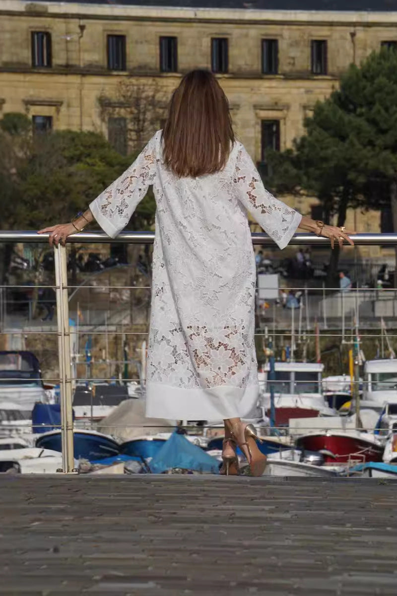 Julia - Elegant Lace Dress