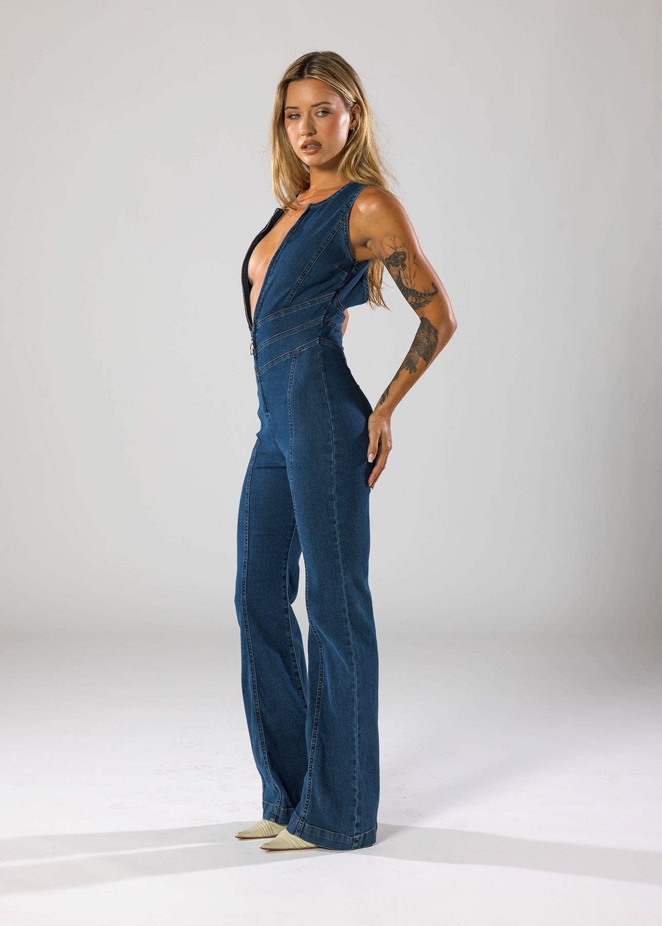 Charlotte - Heart-Shaped Back Zipper Jumpsuit