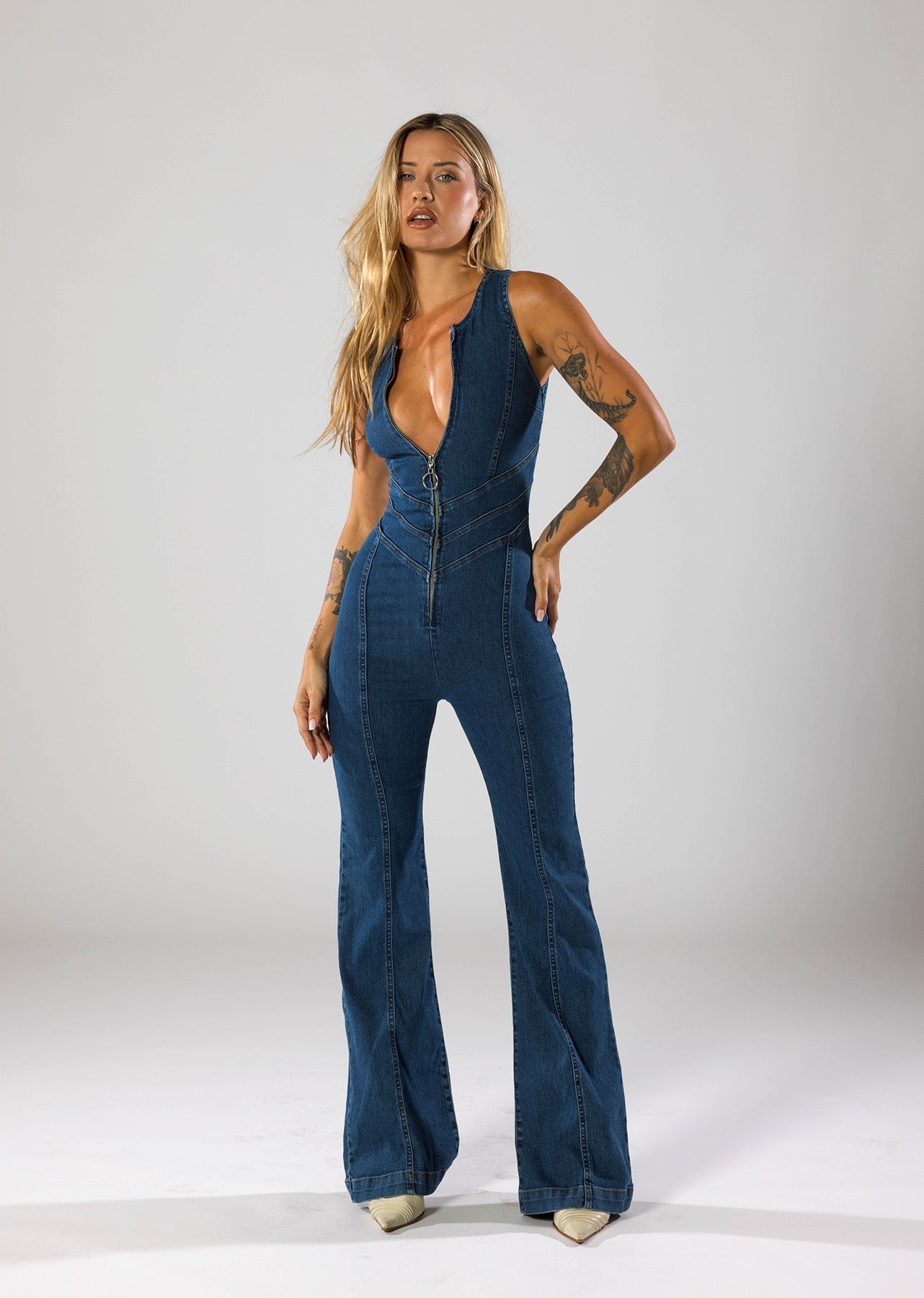 Charlotte - Heart-Shaped Back Zipper Jumpsuit