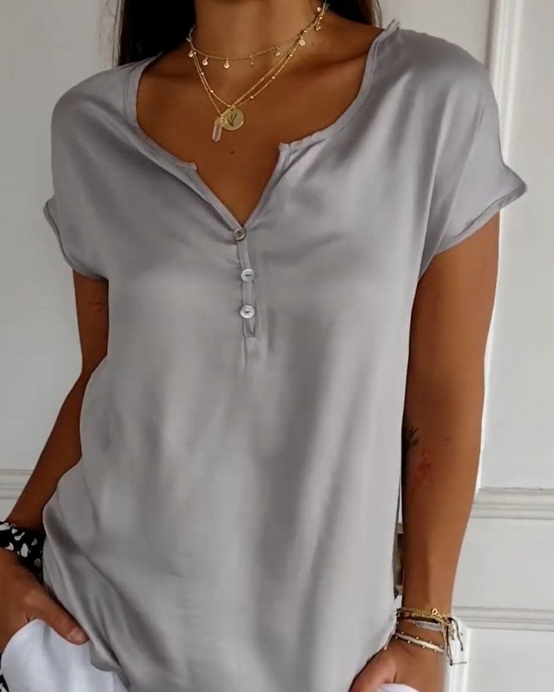 Ava – Comfortable Spring T-Shirt