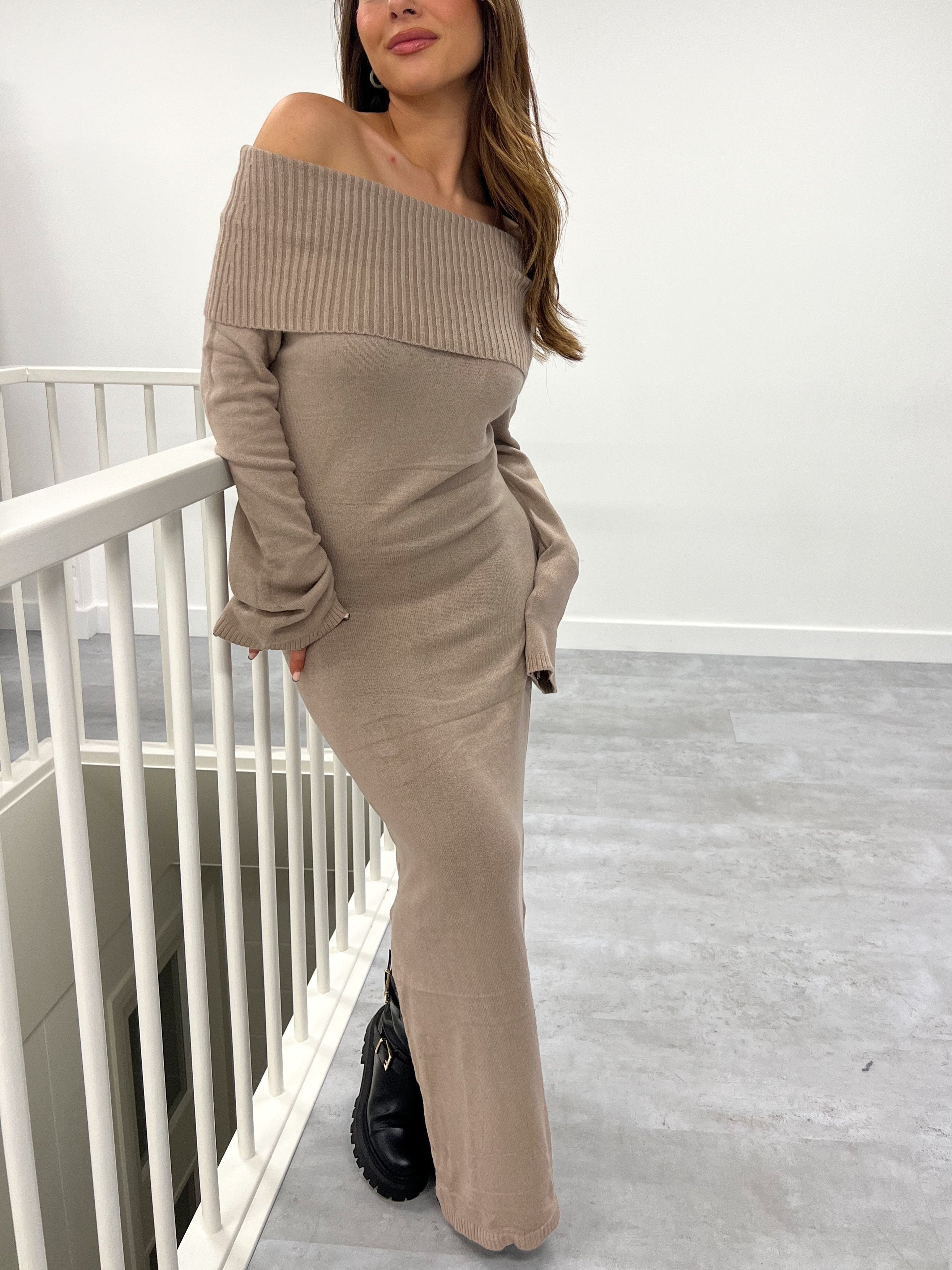 Georgia - Over-Fold Knitted Maxi Dress