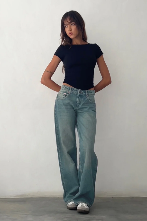 Calina - Low-Rise Jeans