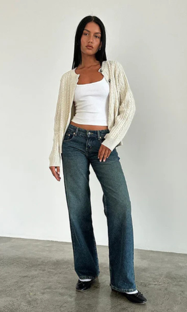 Calina - Low-Rise Jeans
