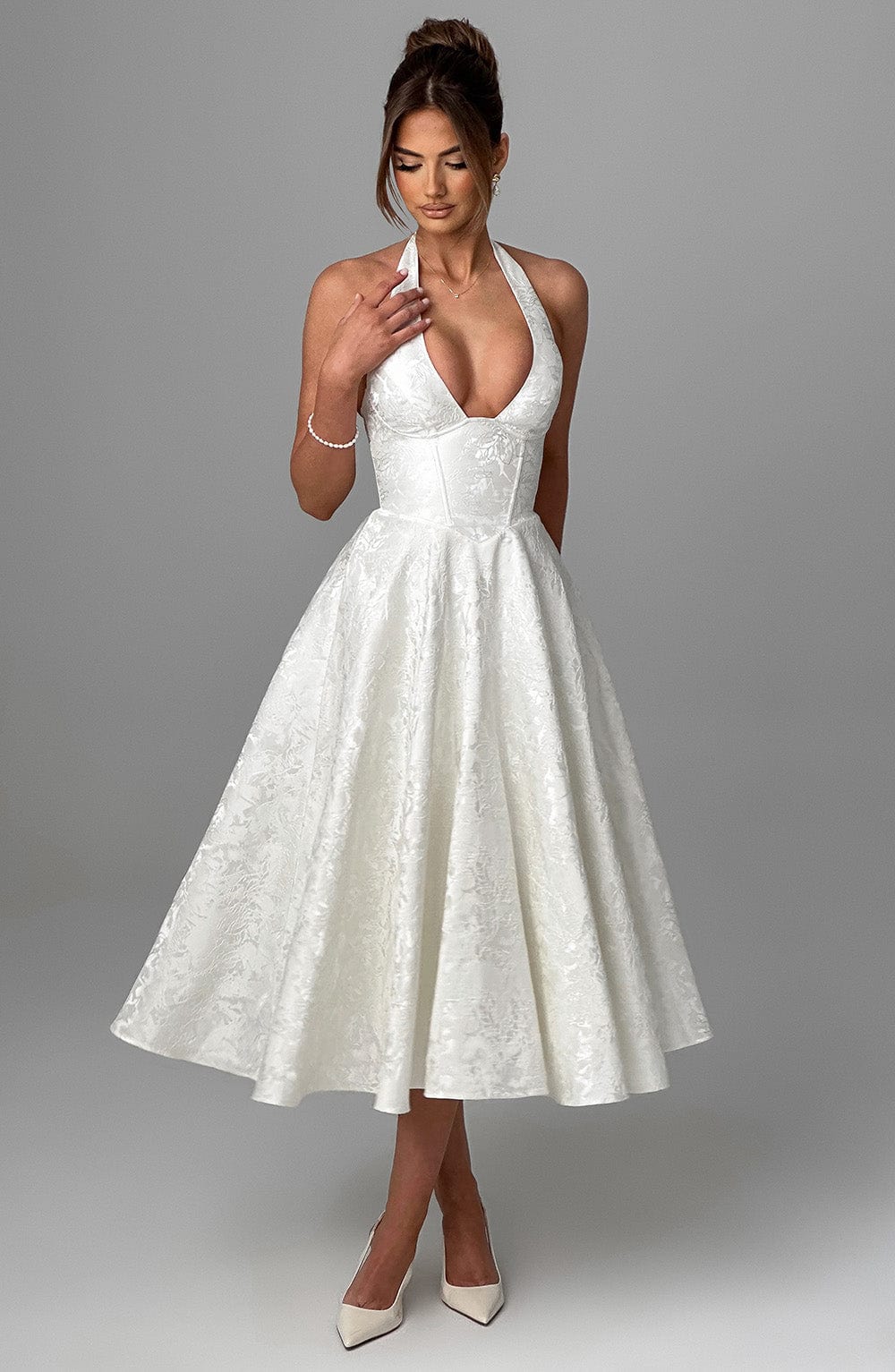 Lara - Midi dress with halter neckline