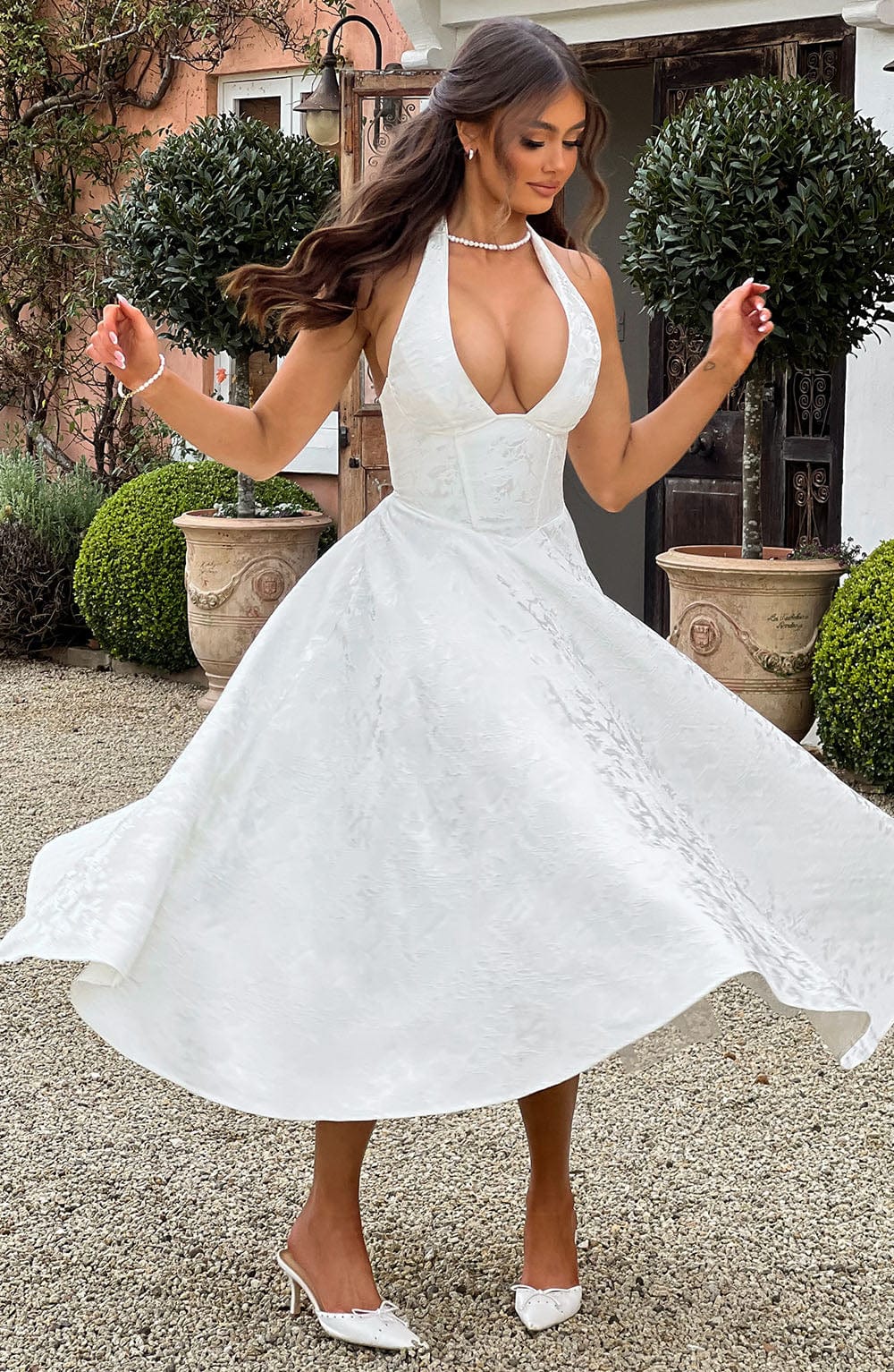 Lara - Midi dress with halter neckline