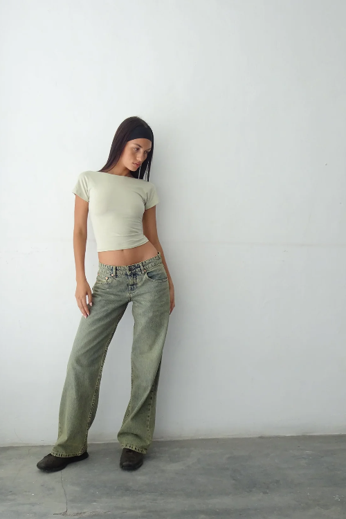 Calina - Low-Rise Jeans