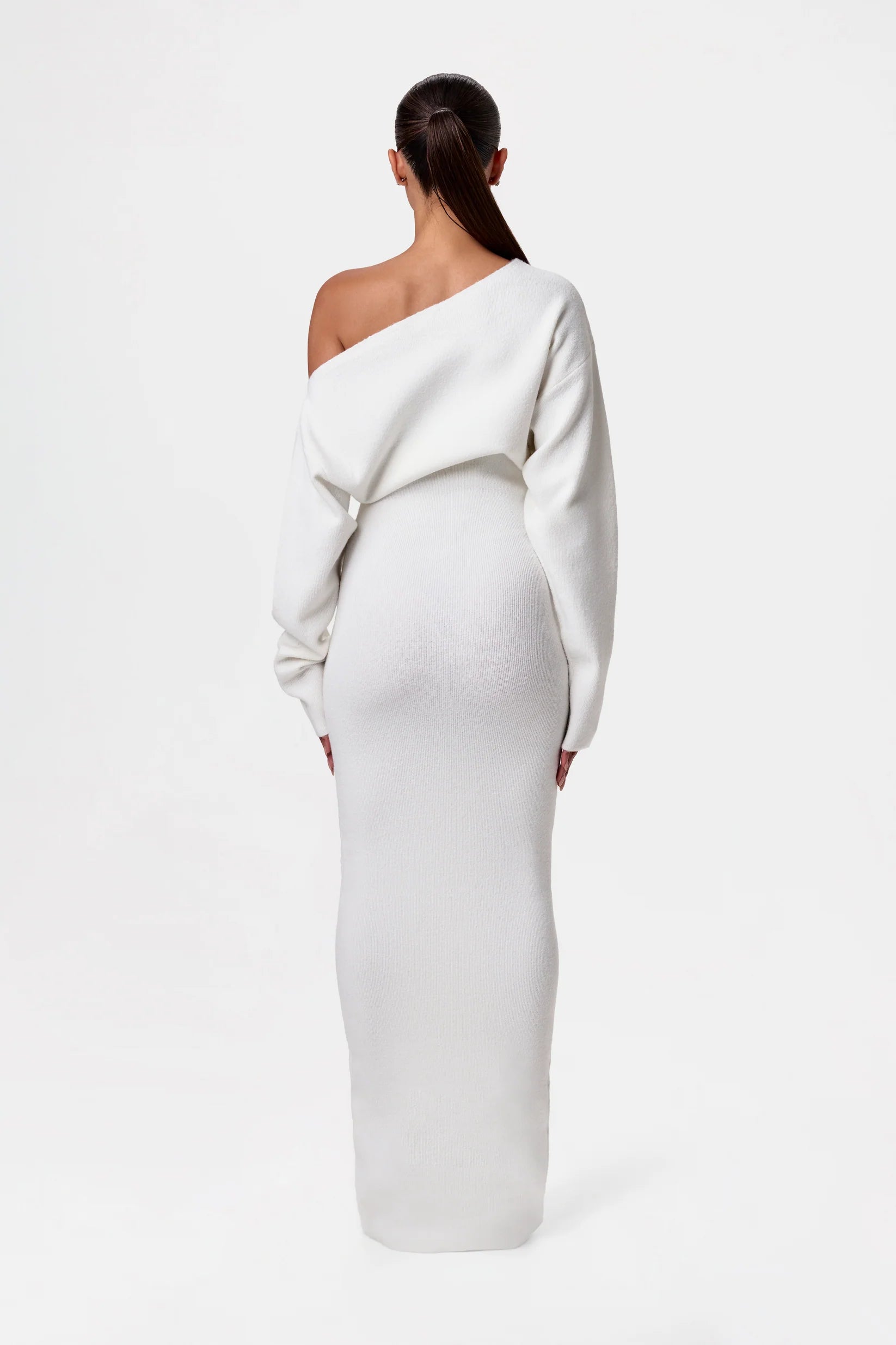 Arabella - Elegance Off-Shoulder Long Dress
