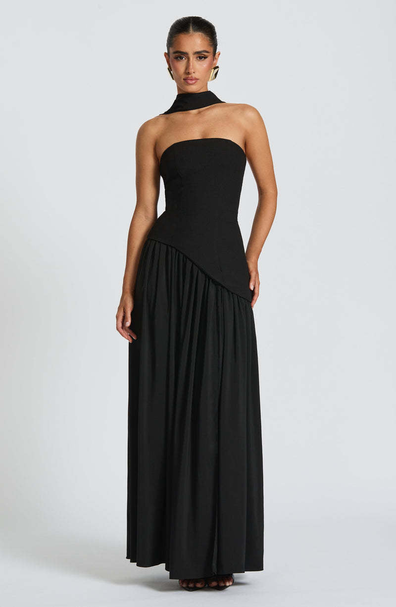 Anastasia - Maxi Dress