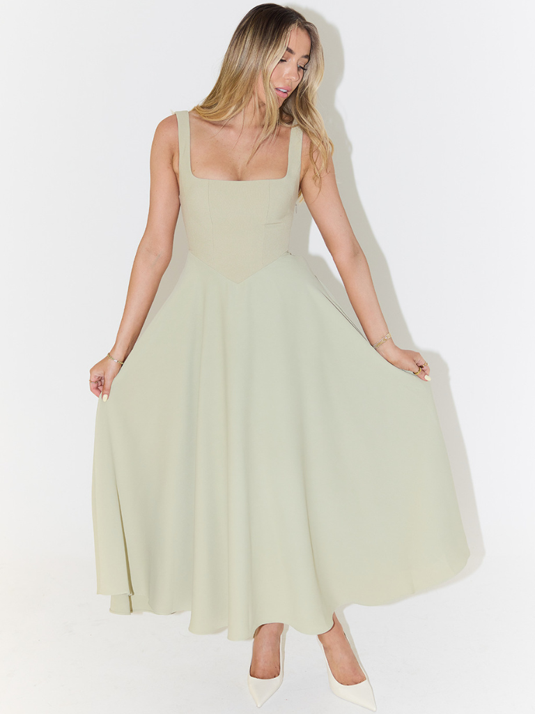 Camille – Garden Flow Midi Dress