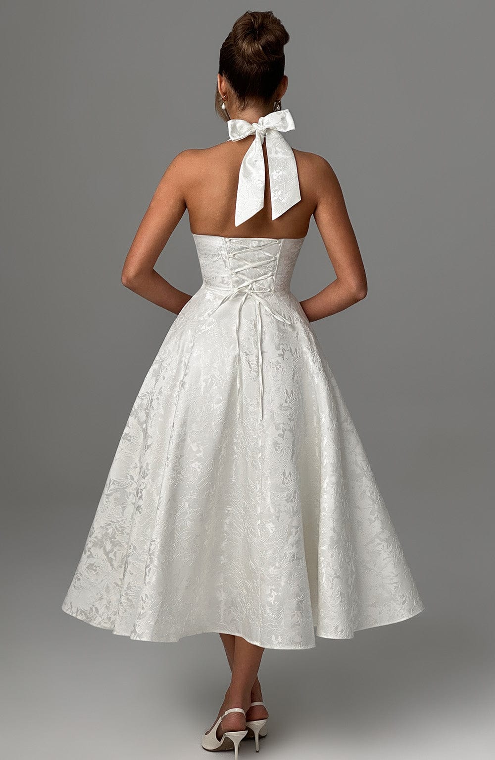 Lara - Midi dress with halter neckline
