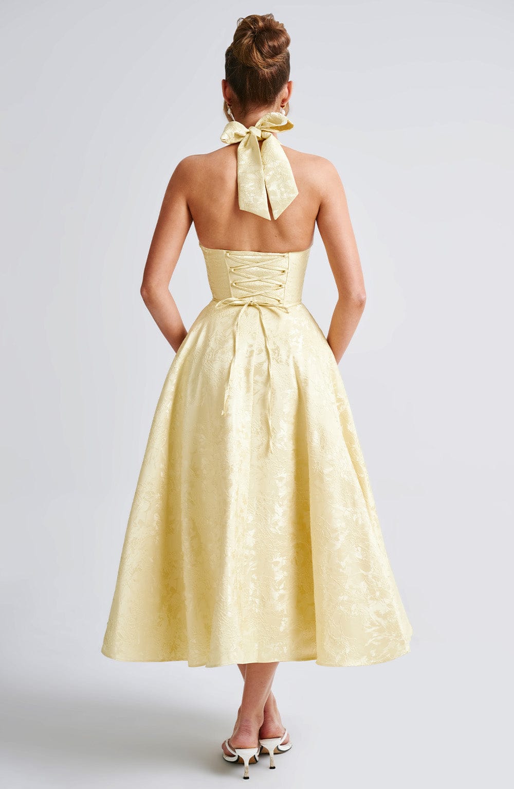 Lara - Midi dress with halter neckline