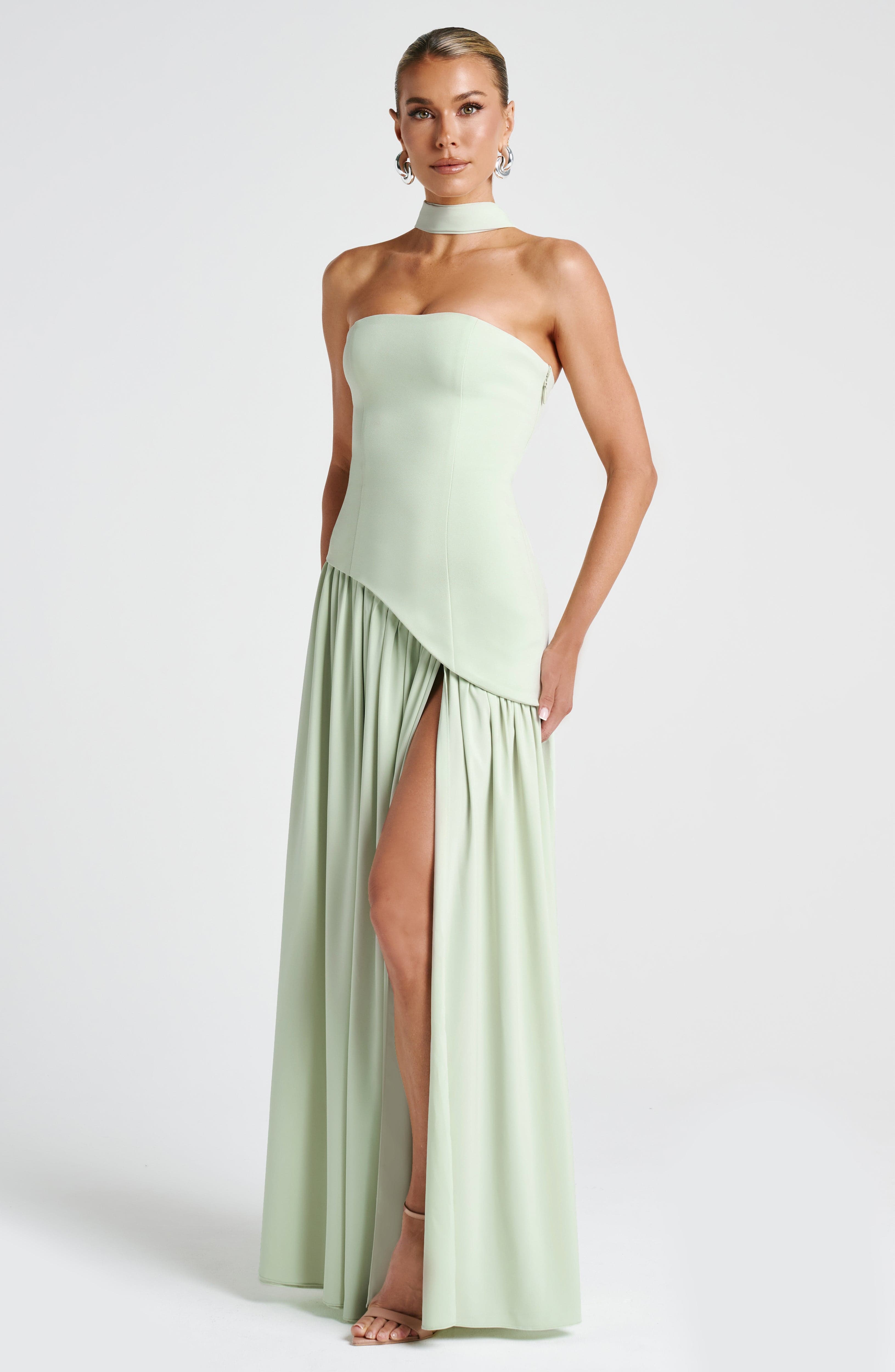 Anastasia - Maxi Dress