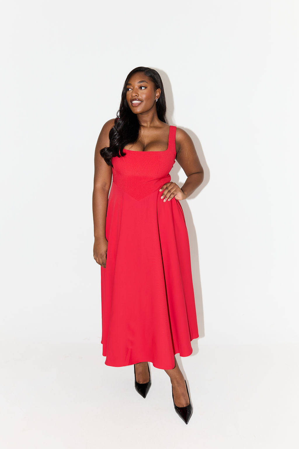Kiara | Timeless Flowy Midi Dress