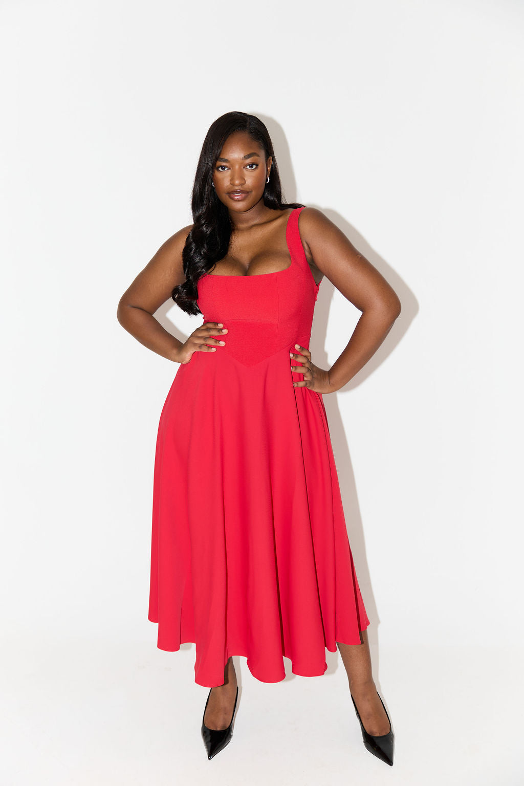 Kiara | Timeless Flowy Midi Dress