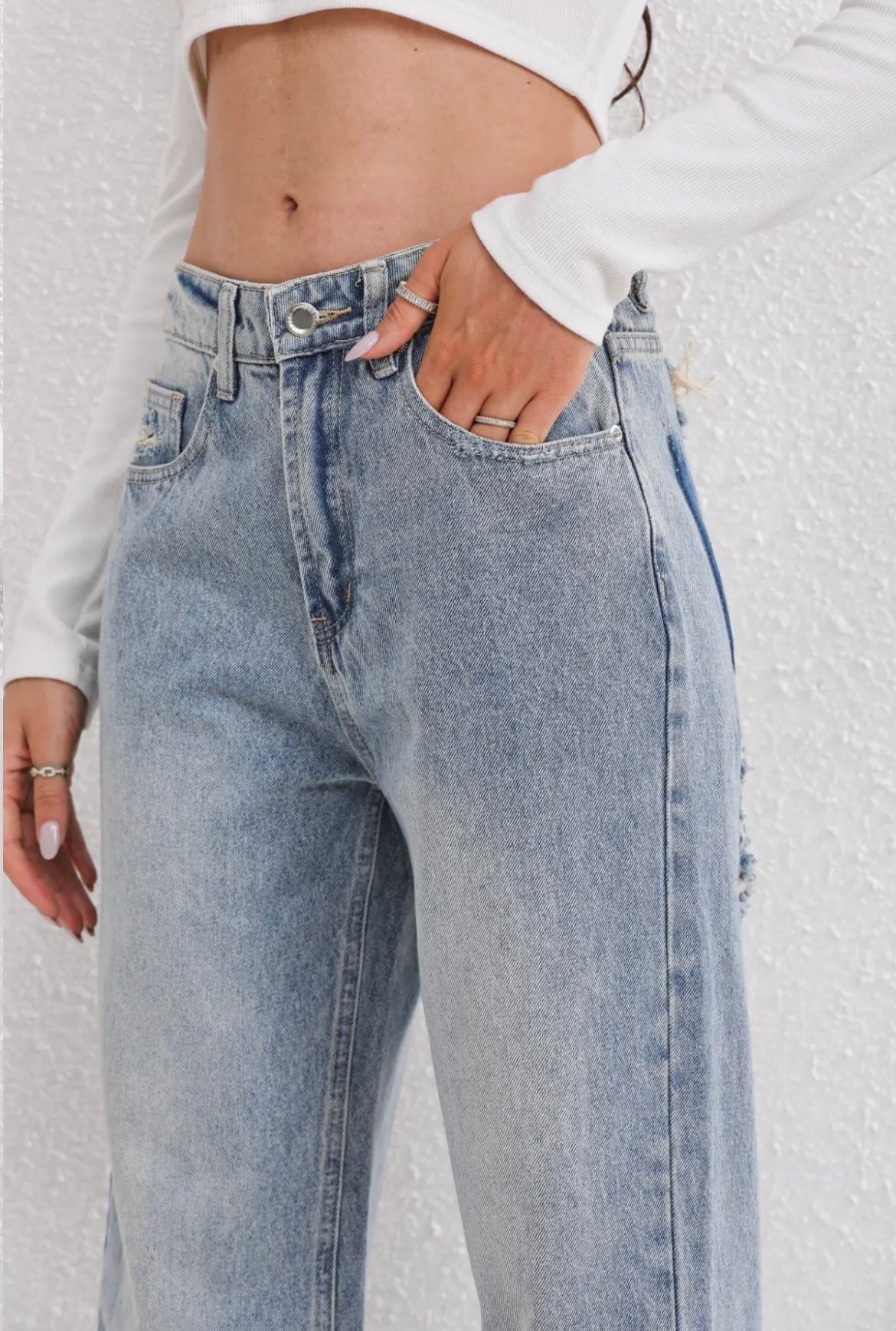 Lioré - Vintage Ripped Jeans